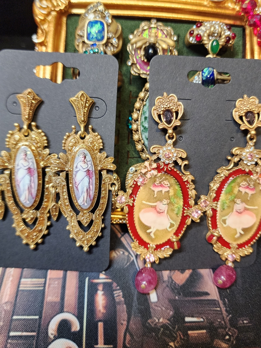 2 Pairs Of Victorian Style Earrings With 924 Posts